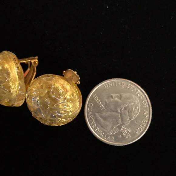 Vintage Glass Earrings - Picture 4 of 5